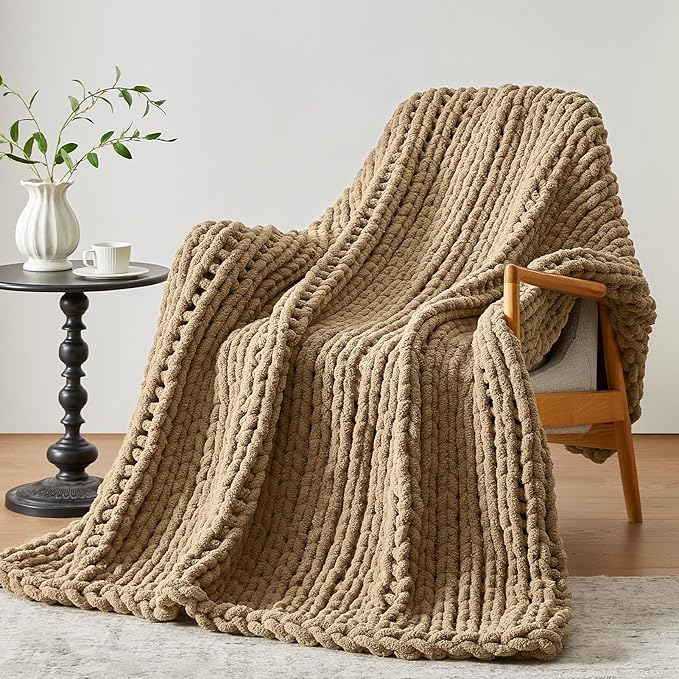 Chunky Knit Throw Blanket, 40''*50'' Knitted Throw Chenille Yarn for Bed Couch, Handmade Light Brown Crochet Big Thick Blanket, Machine Washable Cute Comfy Blanket for Home Decor
