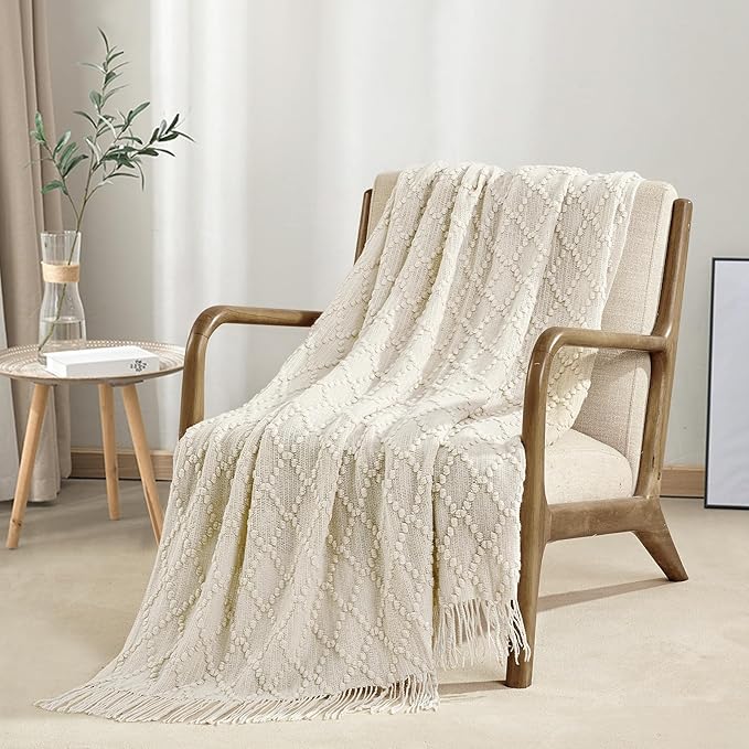 BOURINA Beige Throw Blanket 50 x70 Inches Jacquard Argyle Throw Textured Solid Soft Throws and Blankets for Sofa or Bed Knitted Decorative Blanket