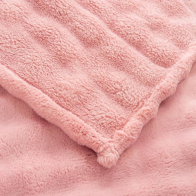 YUSOKI Luxury 3D Bubble Throw Blanket 3.1lb,All Ages,Home Decoration, (Light Pink,60 * 80inches)