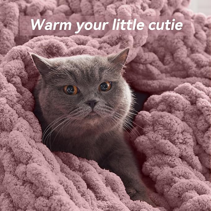 Chunky Knit Throw Blanket, 30''*40'' Knitted Throw Chenille Yarn for Bed Couch, Handmade Muted Pink Crochet Big Thick Blanket, Machine Washable Cute Comfy Blanket for Home Decor