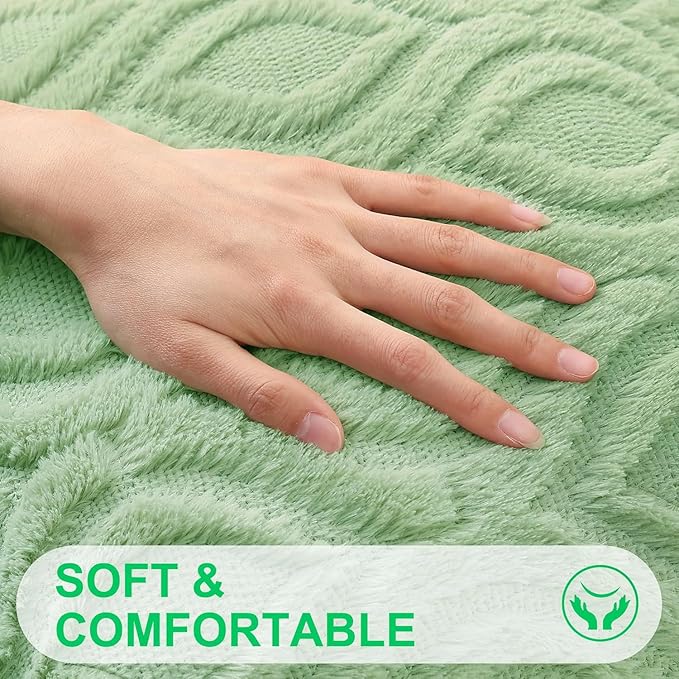 decorUhome Throw Pillow Covers 20x20 Inch Set of 2, Soft Plush Decorative Faux Fur Sage Green Solid Couch Pillow Covers, Accent Farmhouse Neutral Square Euro Pillow Cases for Sofa Bed Living Room