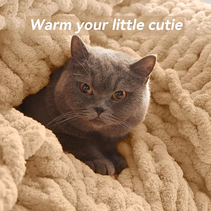 Chunky Knit Throw Blanket, 40''*50'' Knitted Throw Chenille Yarn for Bed Couch, Handmade Beige Crochet Big Thick Blanket, Machine Washable Cute Comfy Blanket for Home Decor