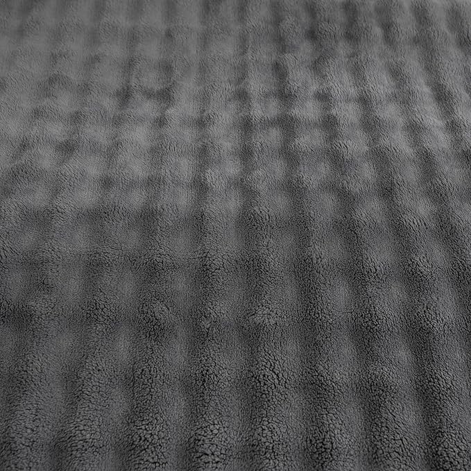 YUSOKI Luxury 3D Bubble Throw Blanket 3.1lb,All Ages,Home Decoration, (Grey,60 * 80inches)