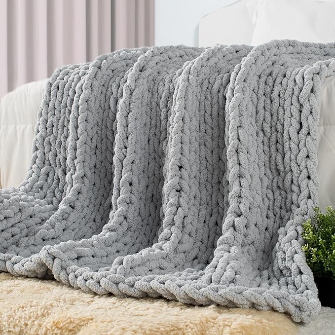 Carriediosa Chunky Knit Throw Blanket 50" X 60", 100% Hand Made Large Chenille Loop Yarn Soft Fluffy Throws for Couch Sofa Bed, Big Crochet Cozy Heavy Thick Cable Woven Blanket, Grey