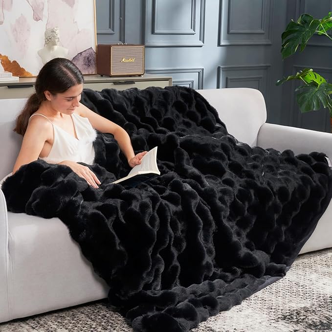 Cozy Bliss Faux Fur Throw Blanket for Couch, Fuzzy Soft Plush Thick Bubble Blanket for Sofa Bedroom Living Room, 60 * 80 Inches Black