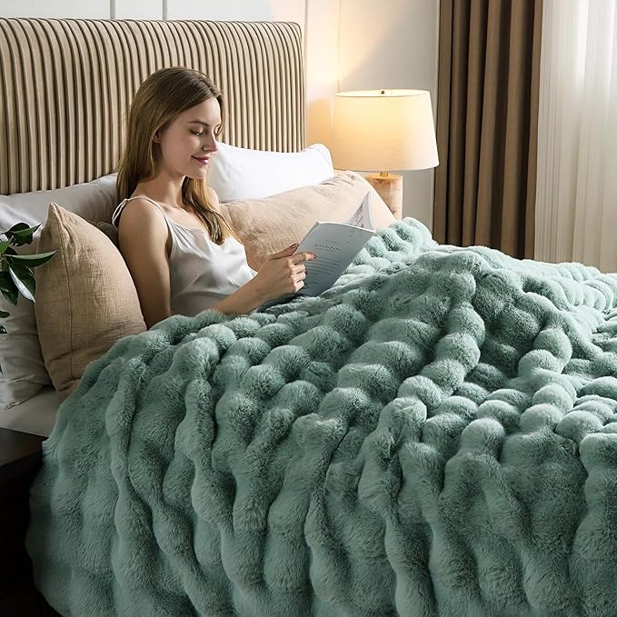 Lotus Karen Faux Fur Throw Blanket Sage Green - Big Bubble Rabbit Fluff Blanket for Couch Bed Sofa,Softest Fluffy Fuzzy Cozy Blanket,Plush Thick Furry Shaggy Warm Blankets for Women,90x90 Inches
