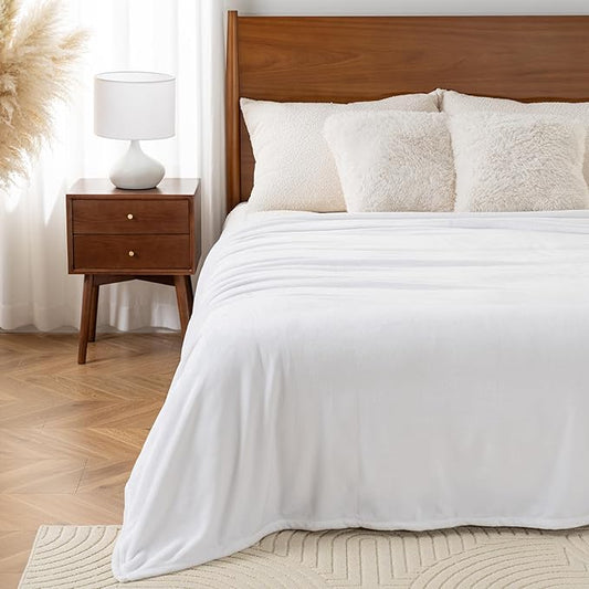 Luxury Fleece Warm Blanket, Soft Lightweight Velvety Plush Blanket for Sofa and Bed, Cozy Comfy for All Seasons(True White, 90×90 Inches)