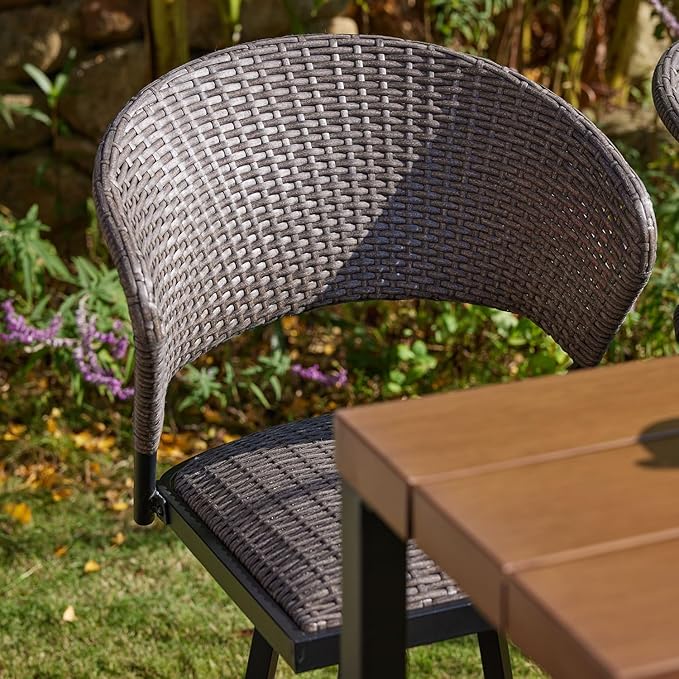 VICLLAX Patio Bar Stool Chairs with Footrests and Padded Seat, Bar Height Swivel Patio Chairs Set of 4, Brown Woven Wicker Swivel Bar Stools for Lawn Garden
