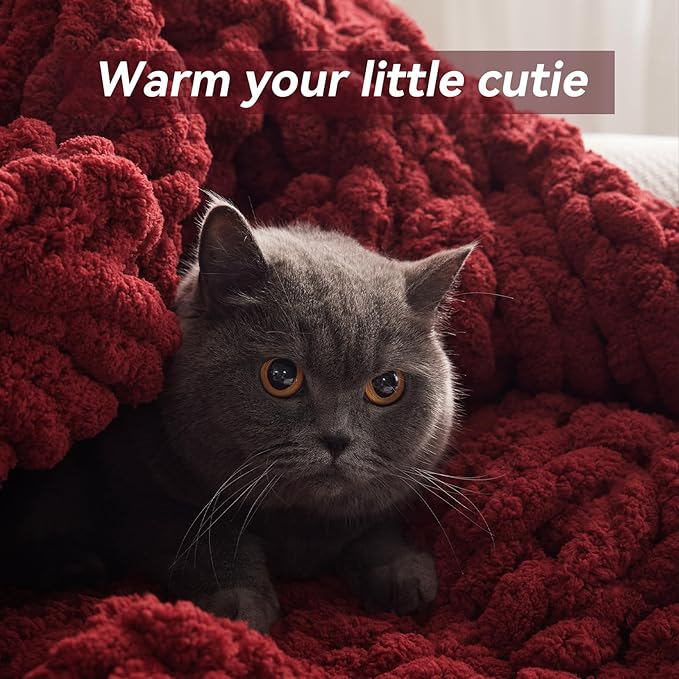 Chunky Knit Throw Blanket, 40''*50'' Knitted Throw Chenille Yarn for Bed Couch, Handmade Red Crochet Big Thick Blanket, Machine Washable Cute Comfy Blanket for Home Decor