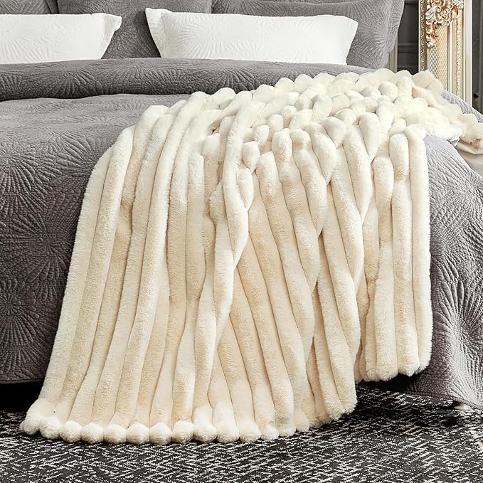 Cozy Bliss Faux Fur Throw Blanket for Couch, Cozy Warm Plush Striped Blanket for Sofa Bedroom Living Room,50 * 60 Inches Beige