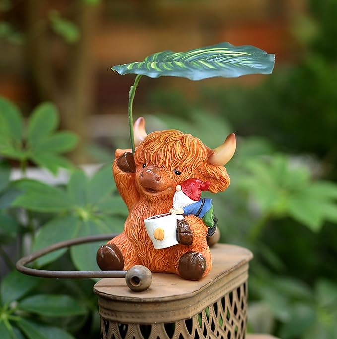 Garden Gnome with Highland Cattle 6.5“ Figurine Ornament for Indoor Outdoor Home Patio Yard Lawn, Red Hat, Blue Outfit, Indoor Outdoor Decorative Statue