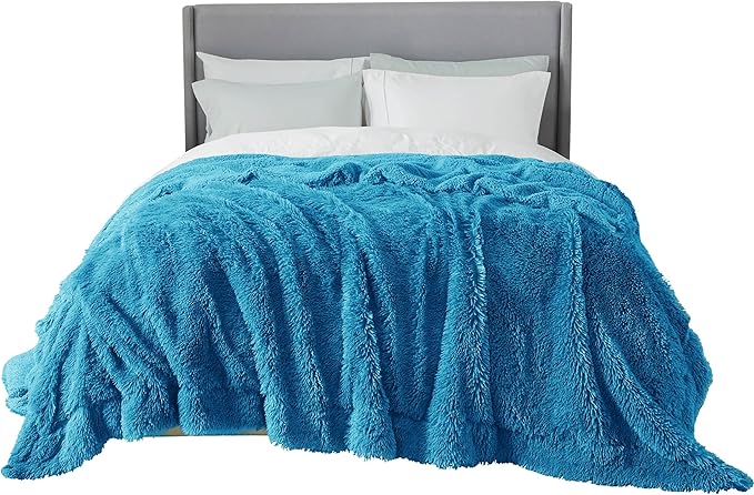 Bedsure GentleSoft Fluffy Bright Blue Blankets Queen Size for Bed, Thick Sherpa Faux Fur Fleece Fuzzy Plush Winter Warm Soft Queen Blankets, Bedroom Decor Blue Cozy Gifts for Women Men, 90x90