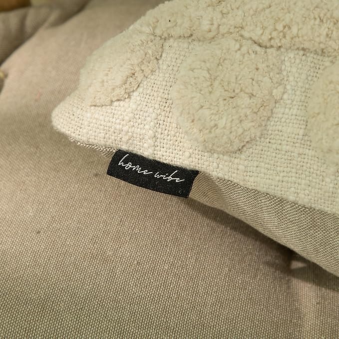 Tufted Boho Pillow Covers 18X18 Inch Throw Pillow Covers Decorative Cushion Cover Exquisitely Crafted with Hand-Finished Tuft Farmhouse Pillow Case for Couch Sofa Bed Living Room Bedroom