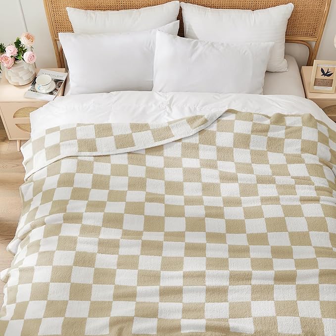 JOOJA Soft Cozy Checkerboard Beige Knit Throw Blanket for Couch Plaid Checkered 50x60 in