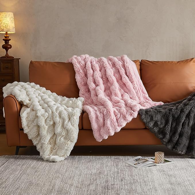 JELLYMONI Faux Fur Throw Blanket, Dark Grey Cozy Plush Bubble Bed Blanket, Thick and Warm, Queen (90" x 90")