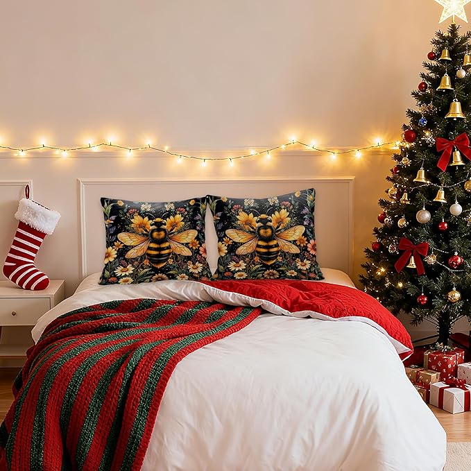 Vintage Dark Dragonfly Bee Pillow Covers 18x18 Double-Sided Set of 4,Moody Dark Cottagecore Wildflowers Floral Throw Pillow Covers for Couch Bed,Dragonfly Bee Gifts for Women,Cottagecore Decor